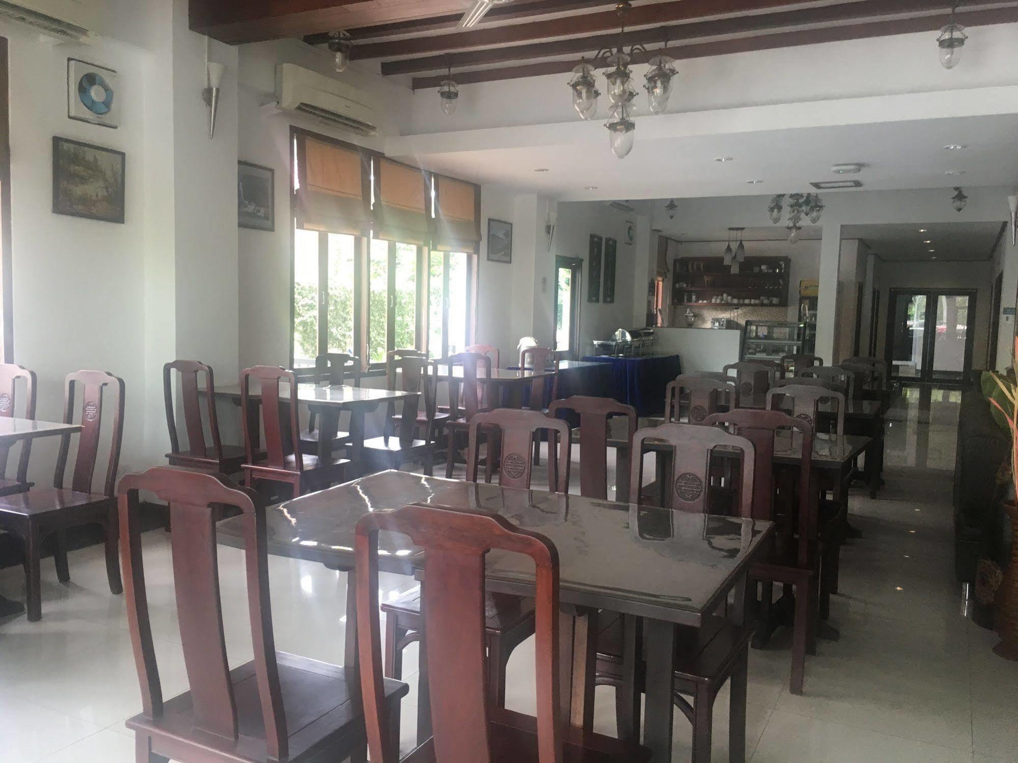 Av Hotel Vientiane Extérieur photo