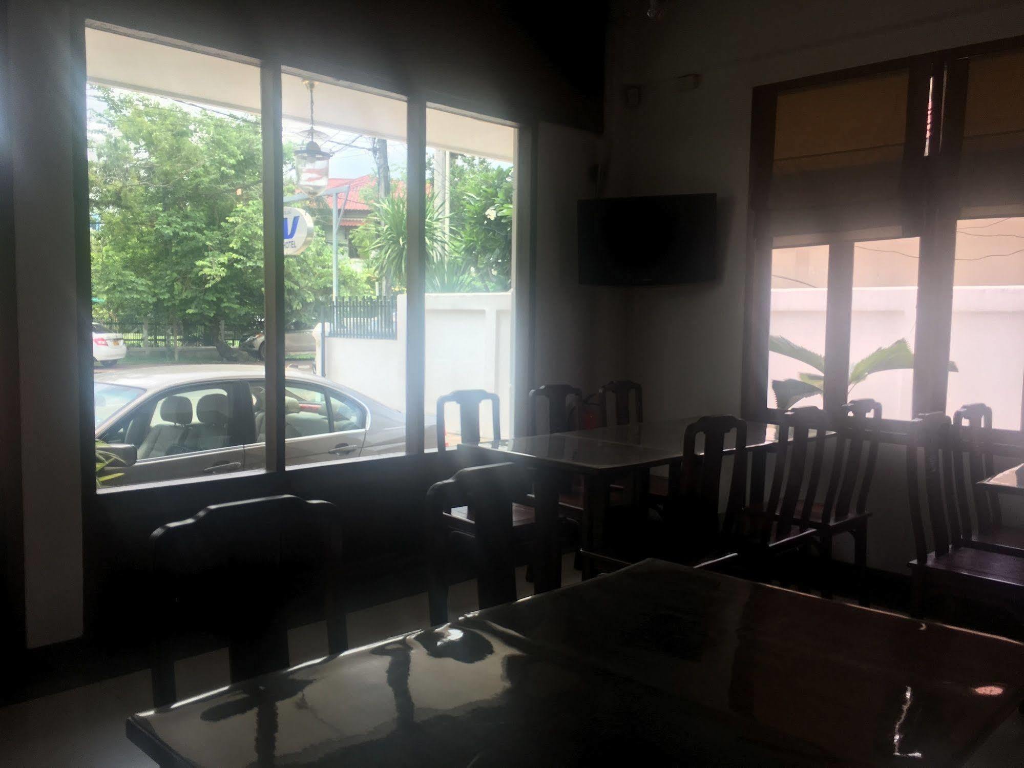 Av Hotel Vientiane Extérieur photo