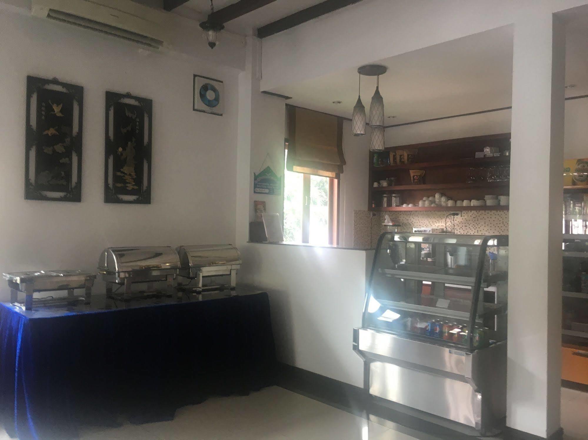 Av Hotel Vientiane Extérieur photo