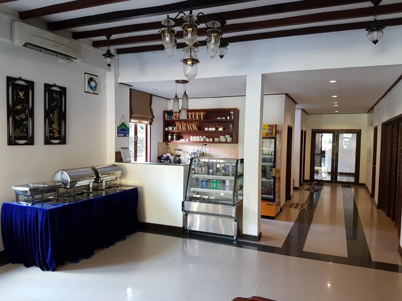 Av Hotel Vientiane Extérieur photo