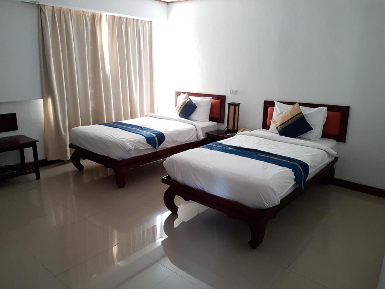 Av Hotel Vientiane Extérieur photo